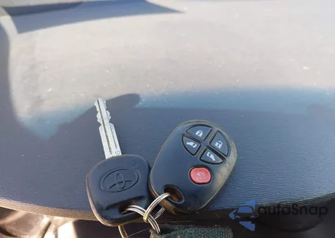 2013 Toyota Sienna Le V6 8 Passenger from USA, damaged, VIN 5TDKK3DC5DS352079